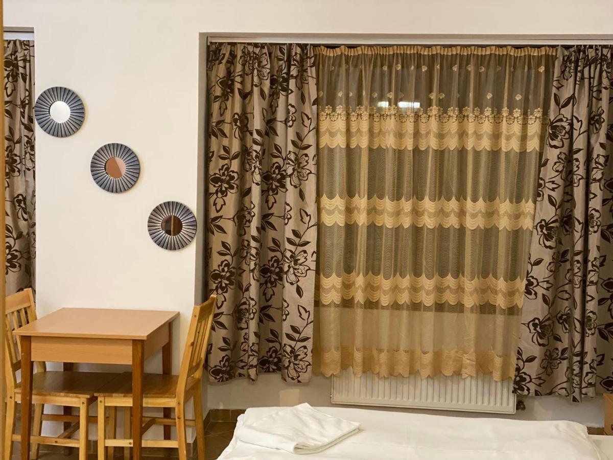 Esprit Hotel Budapest Bagian luar foto