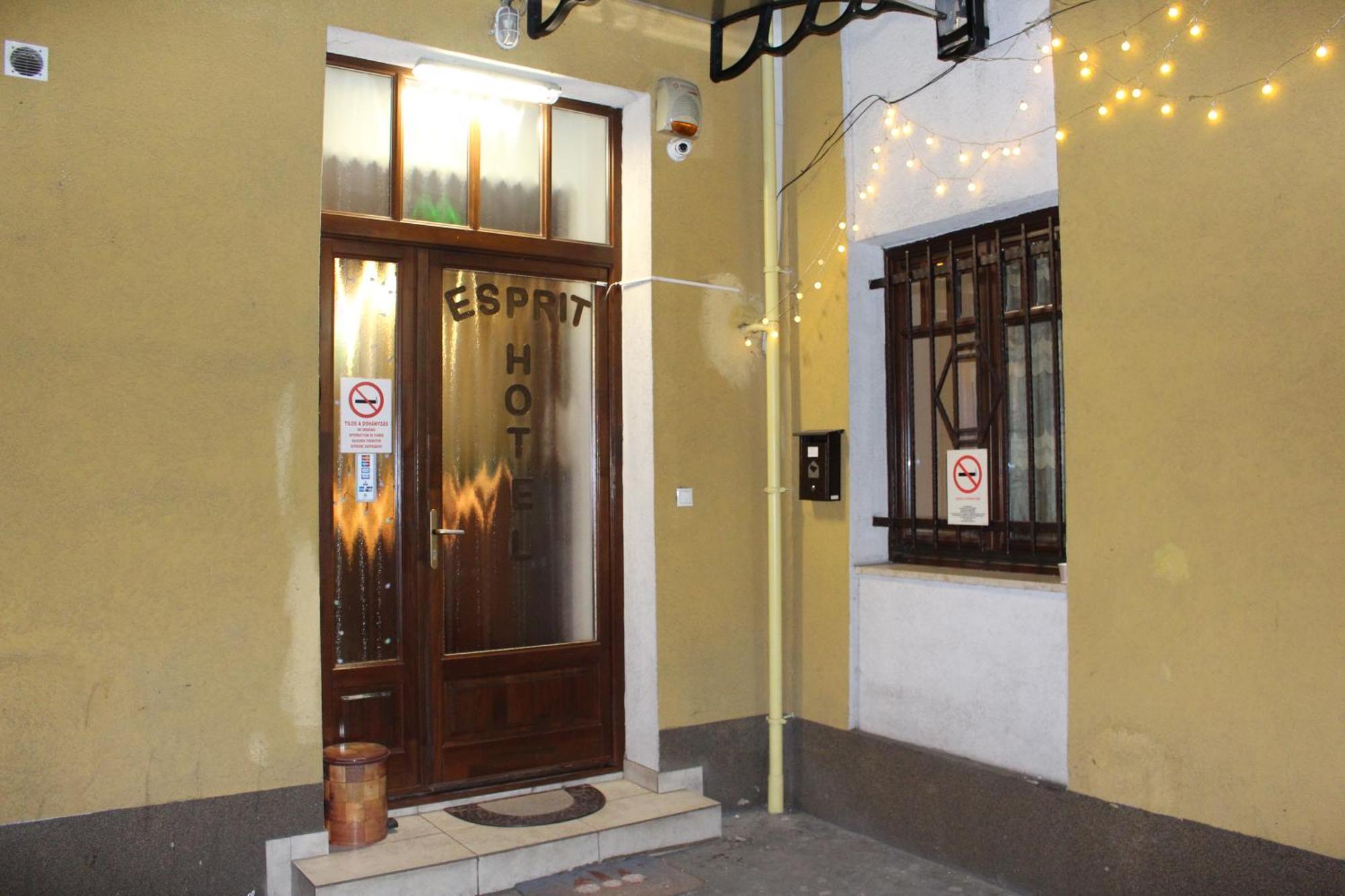 Esprit Hotel Budapest Bagian luar foto